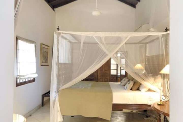 Room 5 of 19