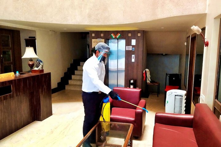 Entrance & Lobby