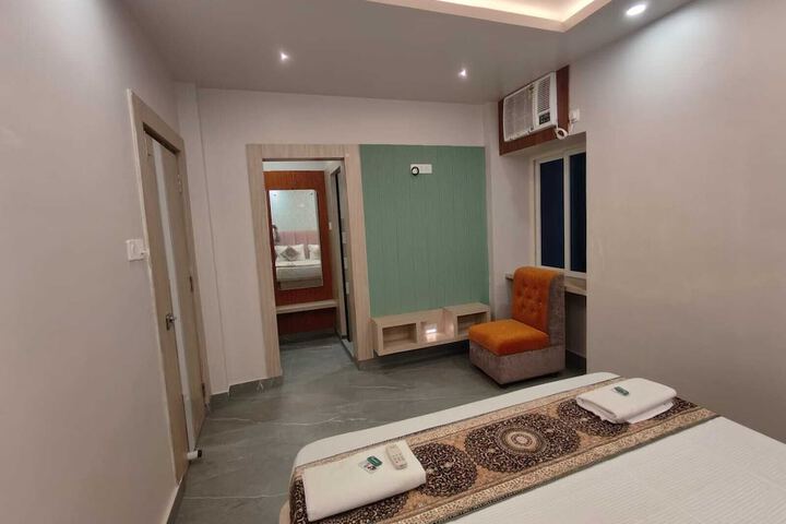 Room 10 of 54
