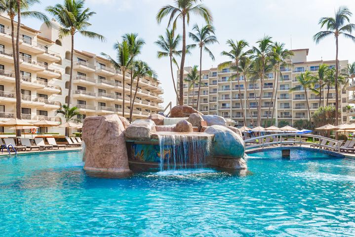 Pools & Facilities