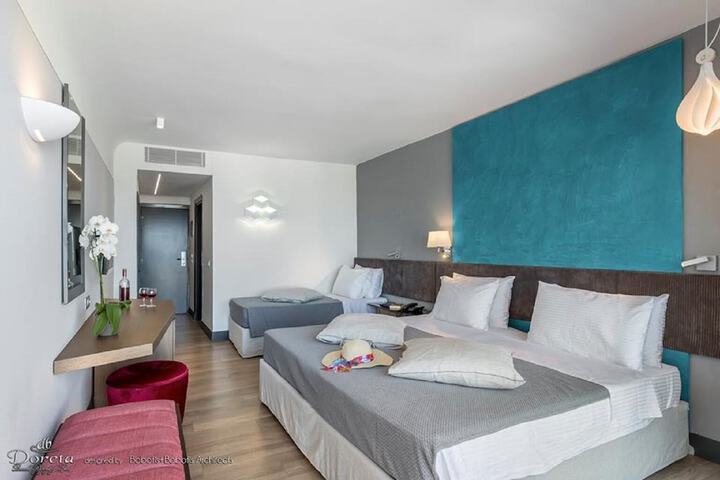 Room 6 of 40