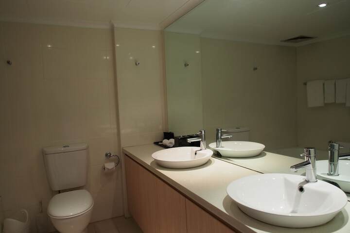 Room 104 of 136