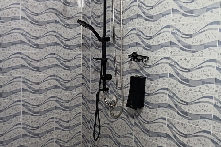 Room 16 of 26
