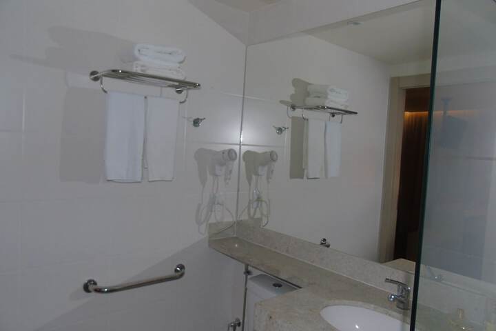 Room 28 of 56