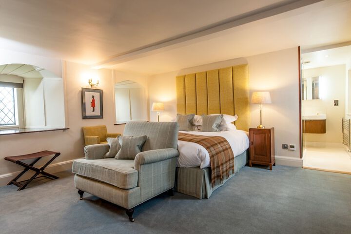Room 9 of 54