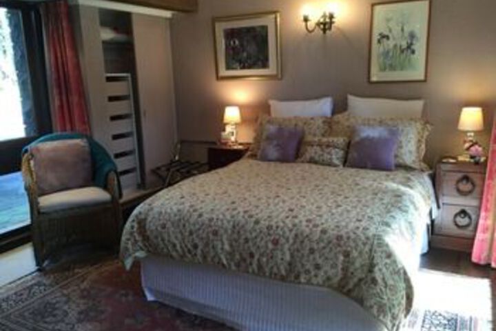 Room 25 of 60