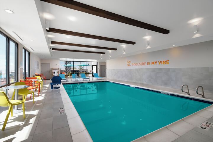 Pool image of Home2 Suites by Hilton Albuquerque Airport