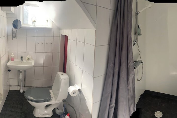 Room 44 of 54