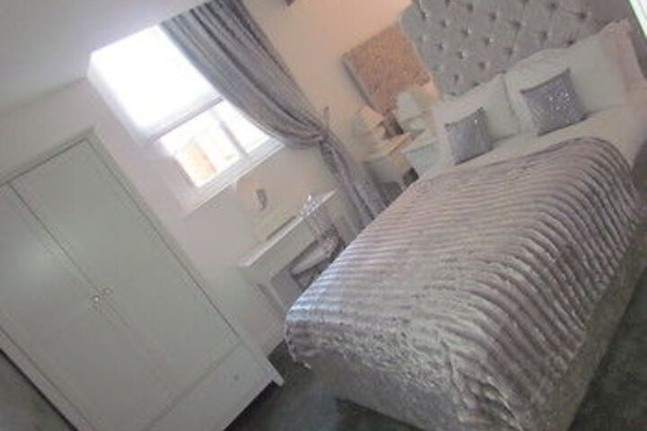Room 12 of 29
