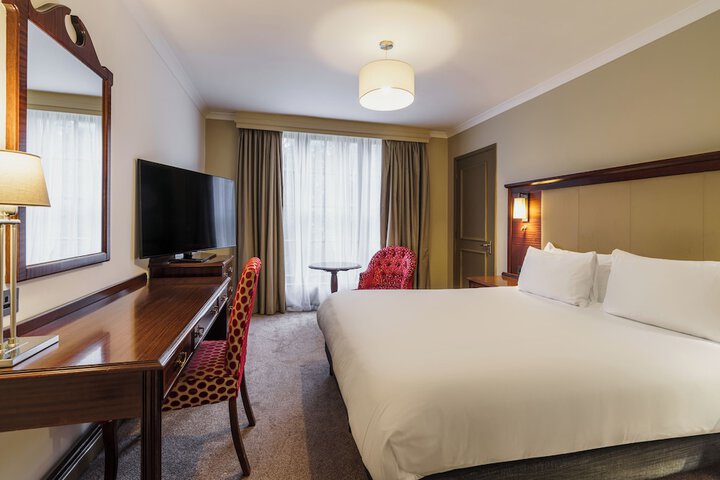 Room 20 of 124
