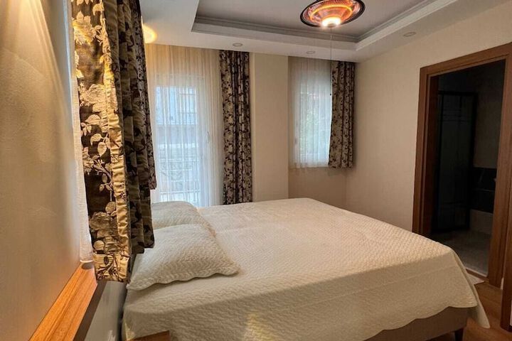 Room 9 of 151