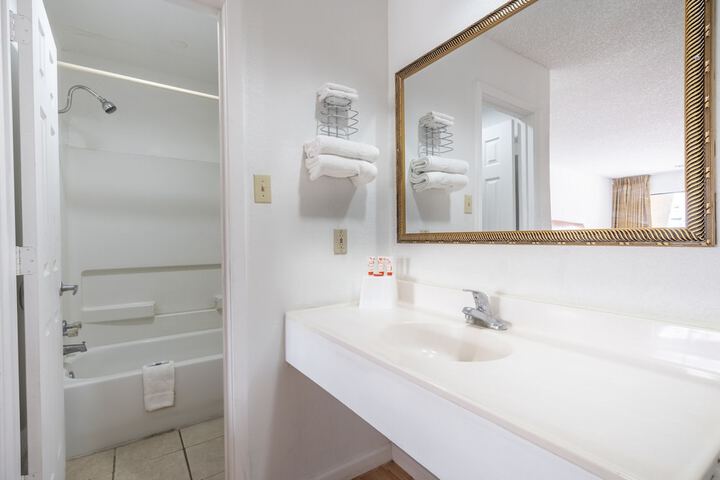 Room 21 of 23