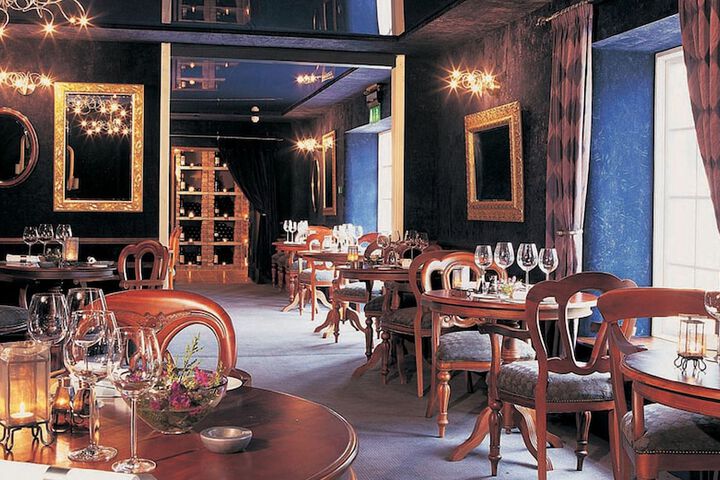 Dining 37 of 67