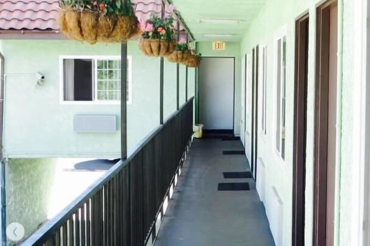 Property Grounds 9 of 11