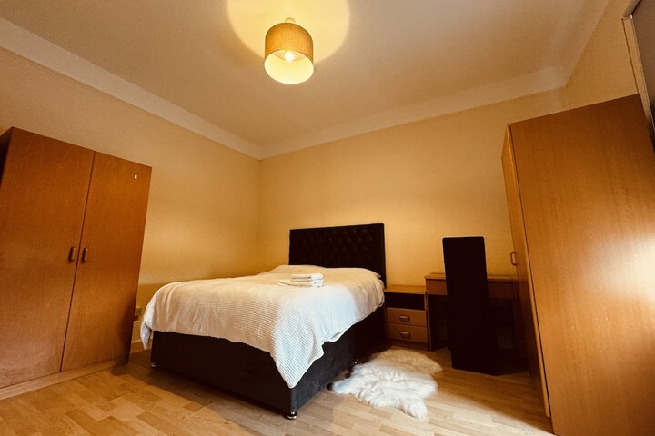 Room 14 of 31