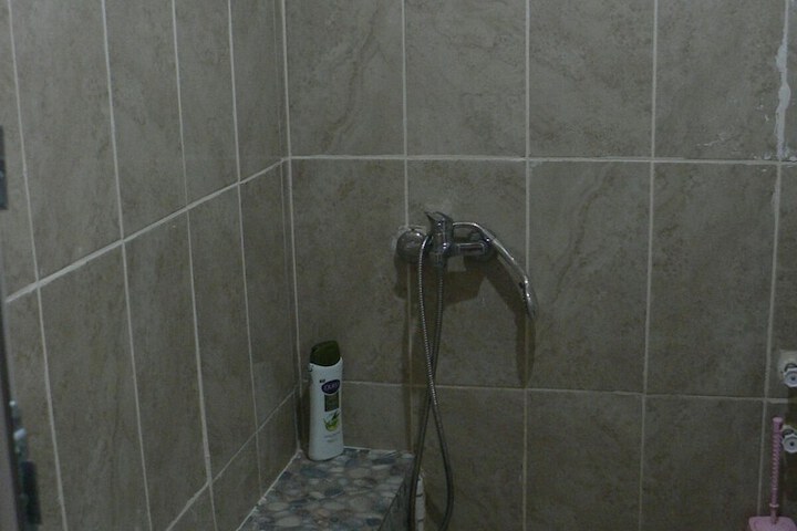 Room 18 of 263