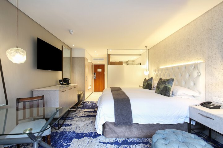 Room 31 of 108