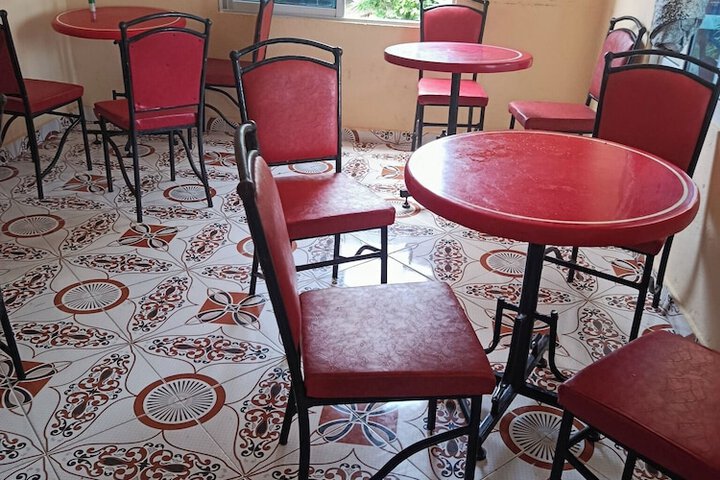 Dining 3 of 13