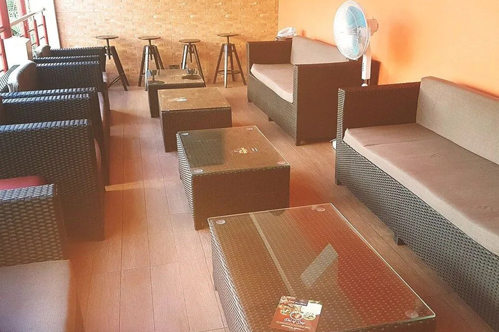 Room 7 of 11