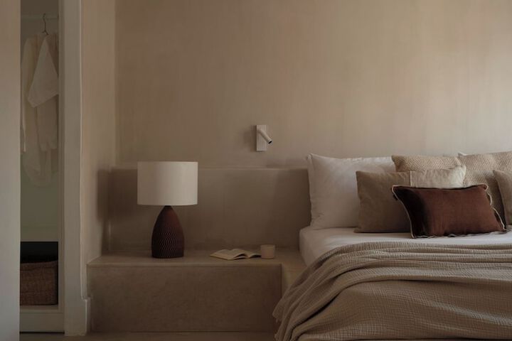 Room 4 of 85