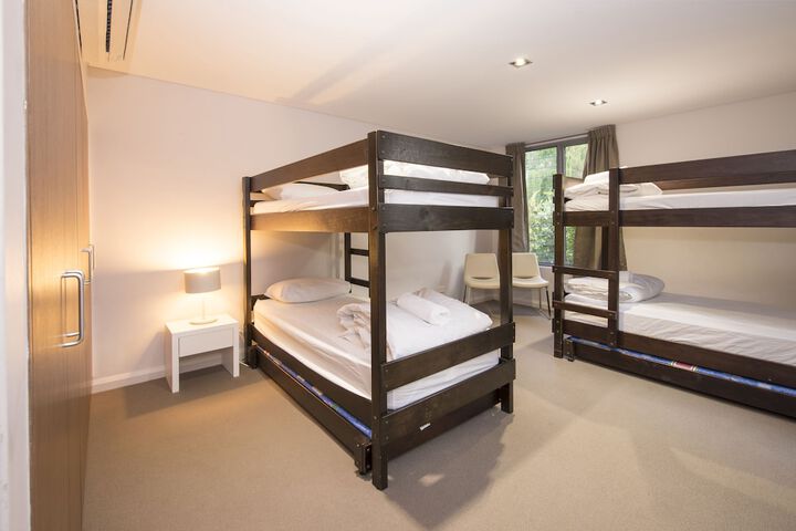 Room 14 of 69