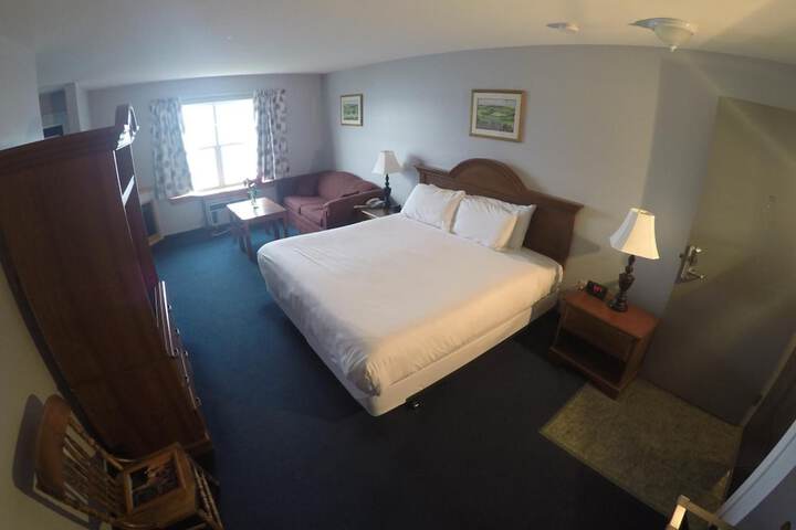 Room 5 of 58