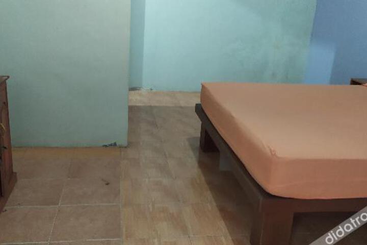 OYO 90334 Gloria Homestay
