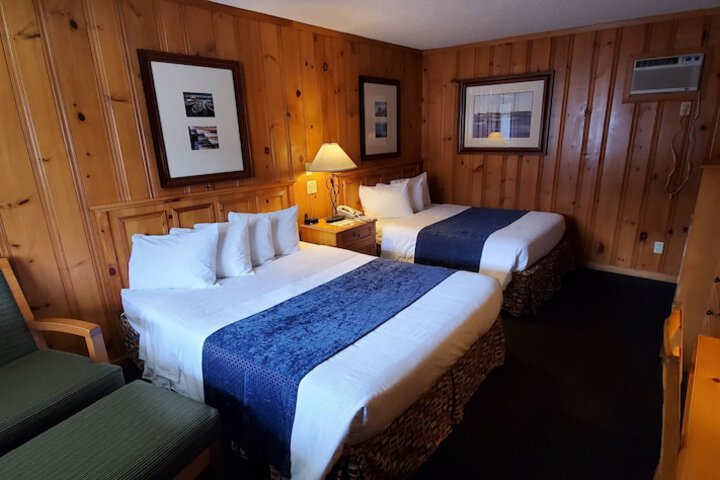 Room 40 of 145