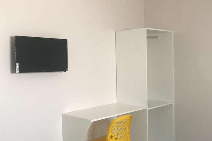 Room 10 of 45
