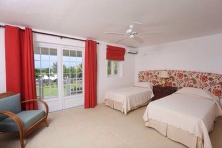 Room 5 of 13