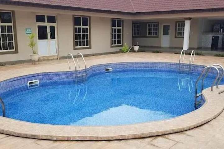 Pool 37 of 76