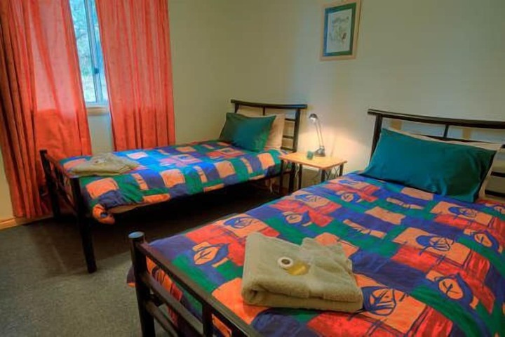 Room 45 of 195