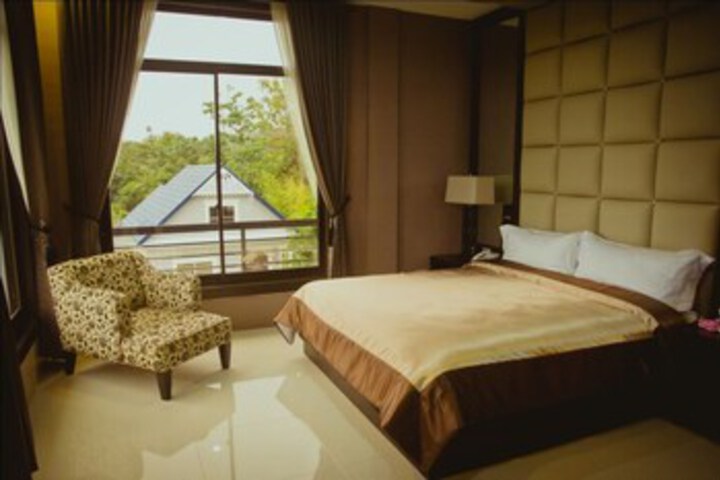 Room 38 of 45