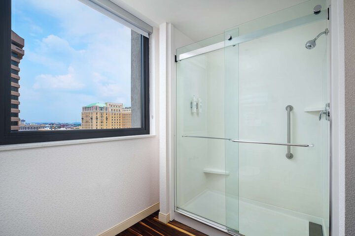 Bathroom shower