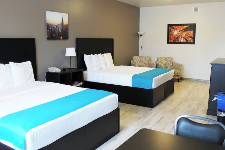 Room 2 of 18