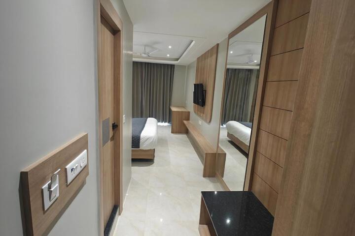 Hotel Urban Heights