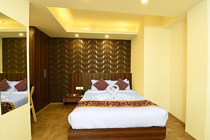 Room 15 of 40
