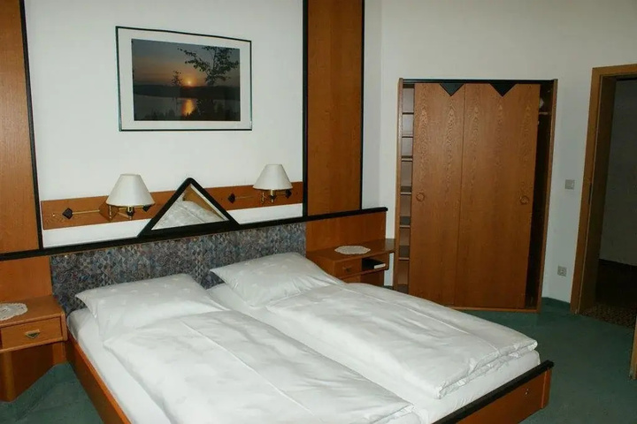 guest_rooms