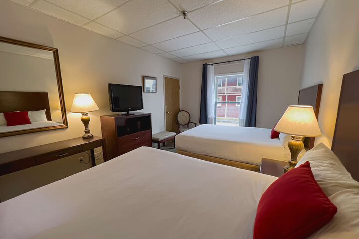 Room 18 of 74