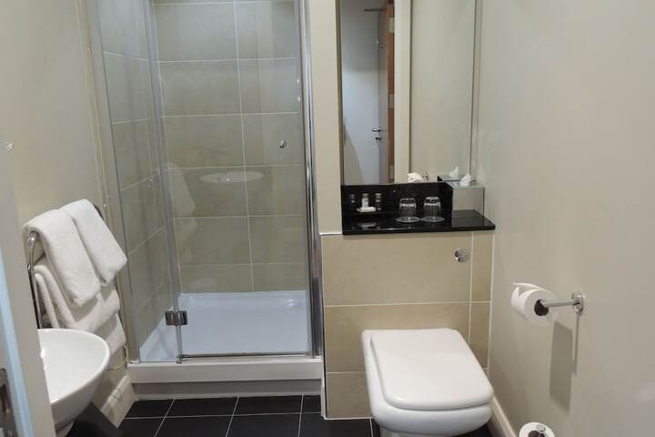 Room 12 of 31