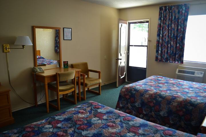 Room 5 of 25
