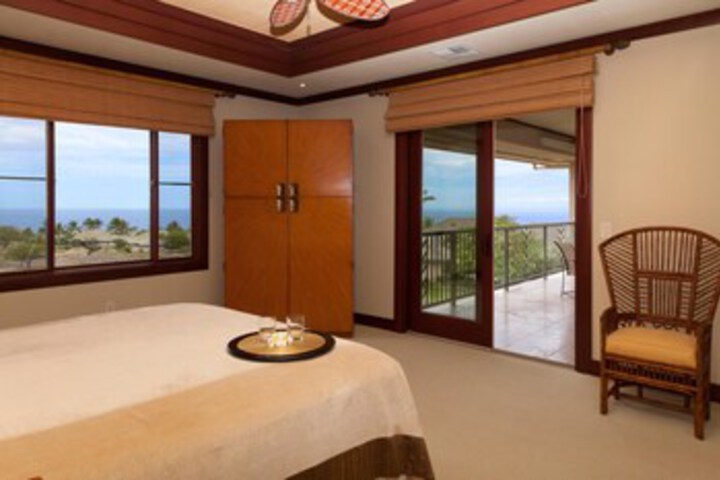 Room 25 of 31