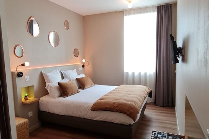 Room 59 of 210