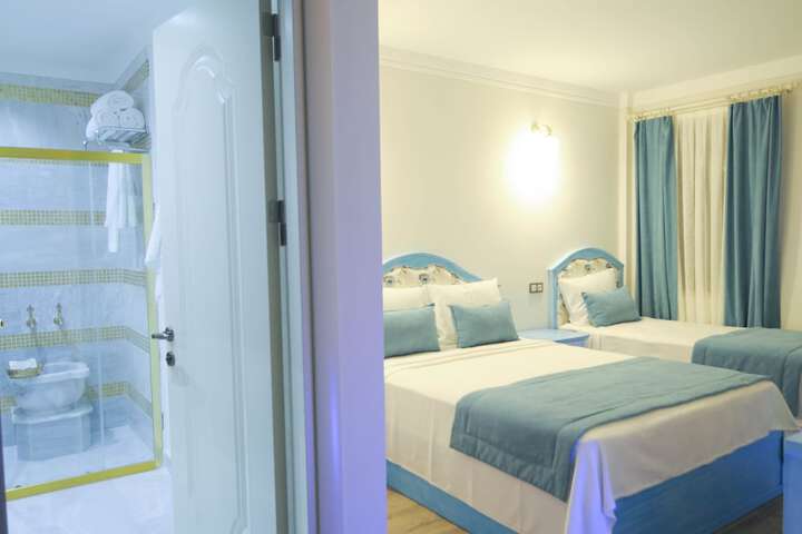 Room 20 of 73