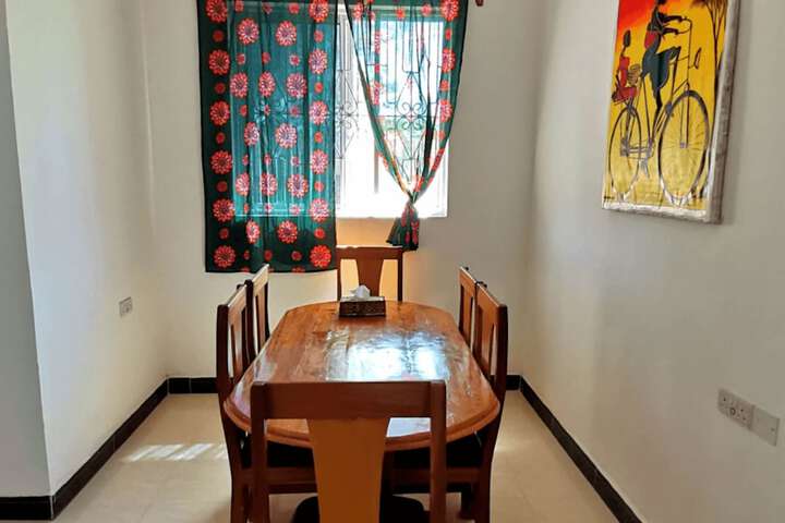 Room 15 of 48