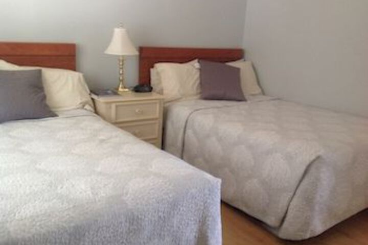 Room 18 of 25