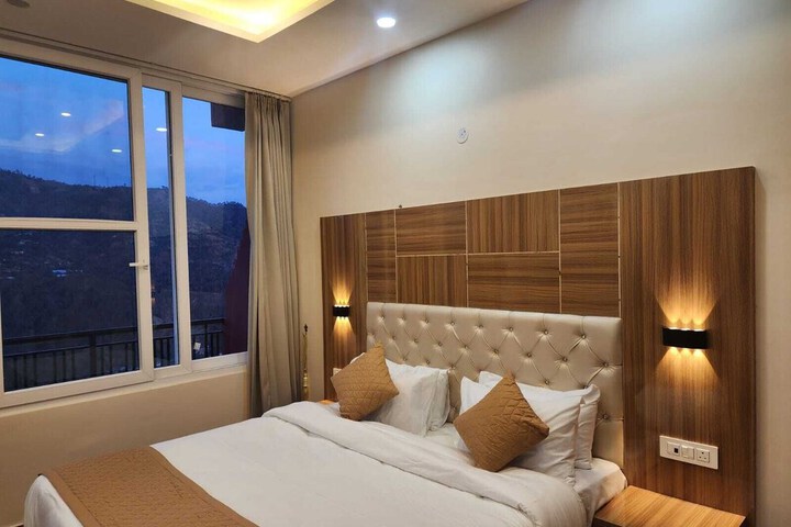 Room 19 of 44