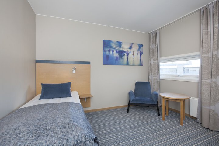 Room 16 of 78