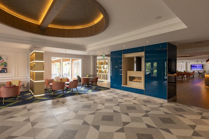 Hotel 85 of 96