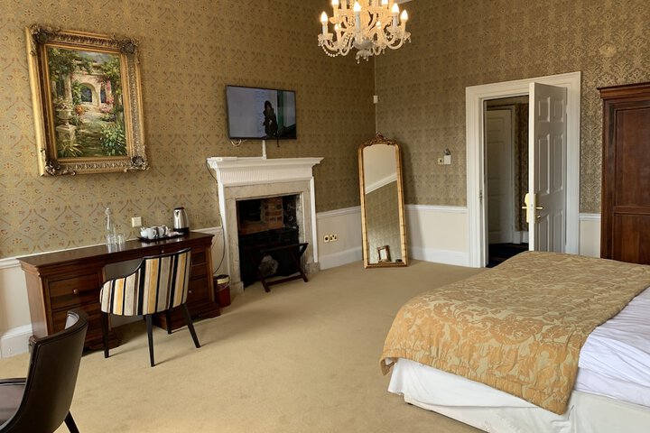 Room 10 of 58